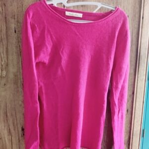 NWOT cashmere fuschia sweater
